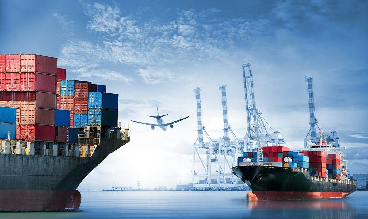 Объём внешней торговли России за первое полугодие снизился на 3,6%