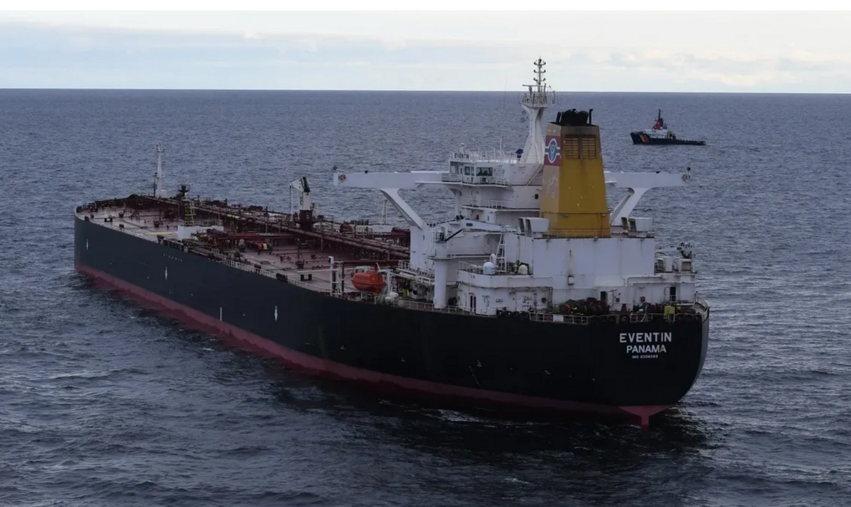 В России продлён запрет на экспортные поставки нефти по потолку цен